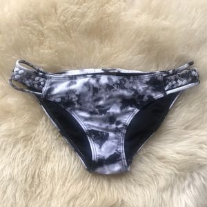 Hollister black and white marble bikini bottoms